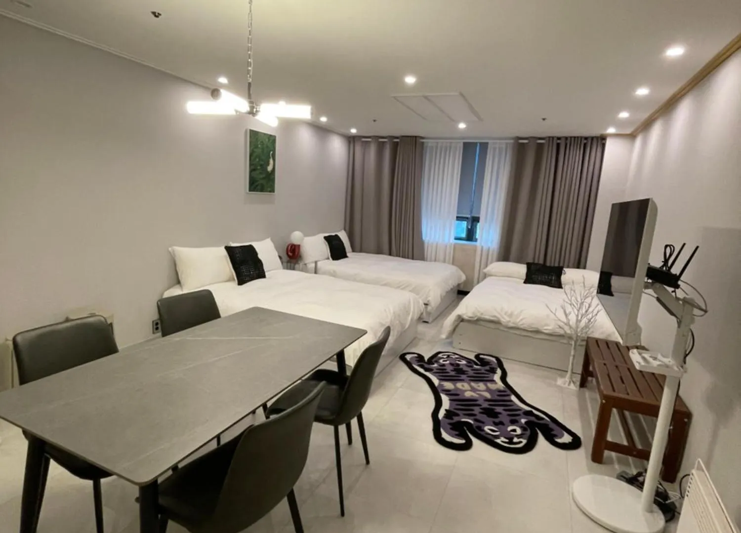 New Open Hongdae Tiger House Apartment Seoul 0*,  South Korea