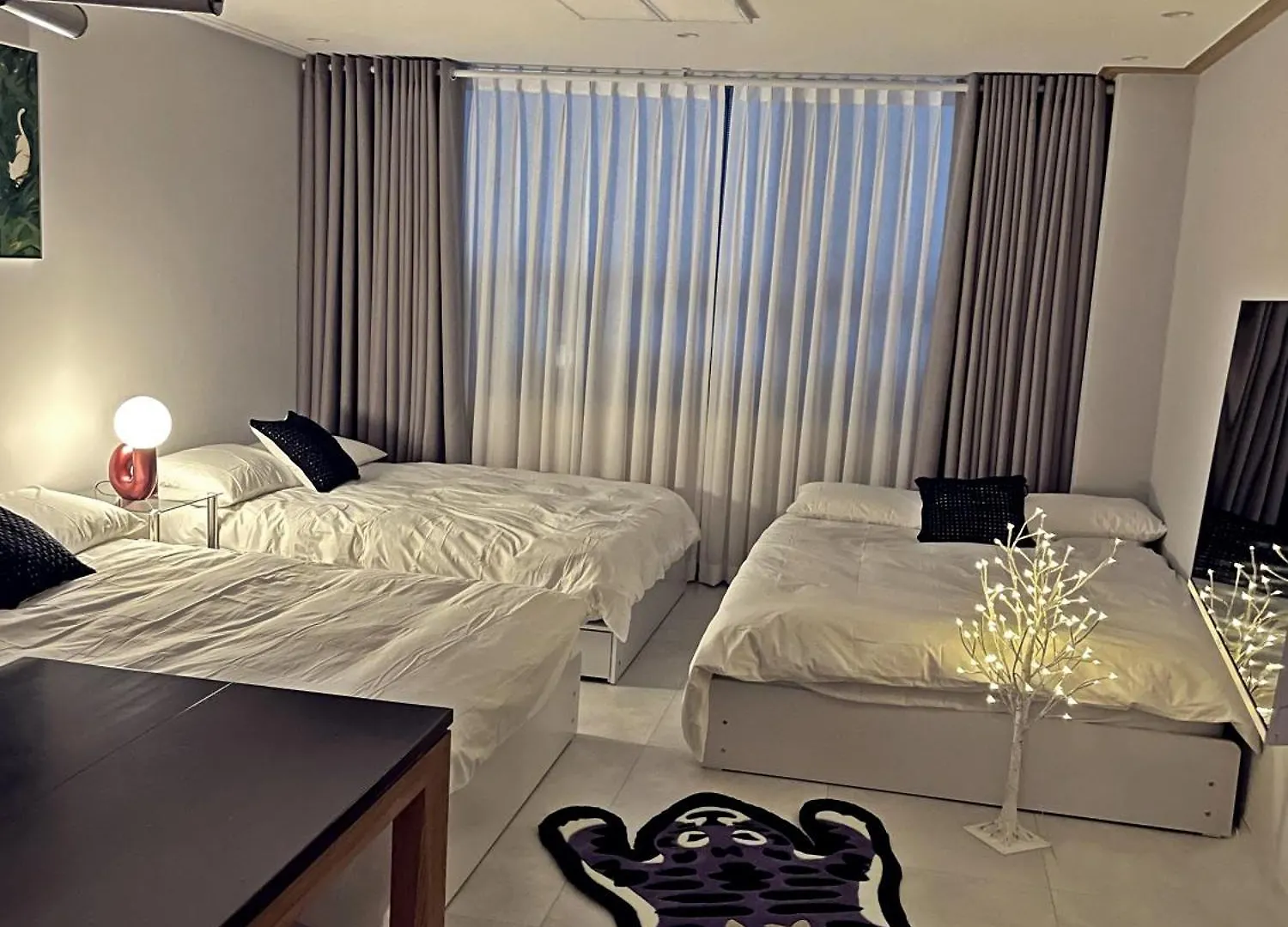 New Open Hongdae Tiger House Apartment Seoul