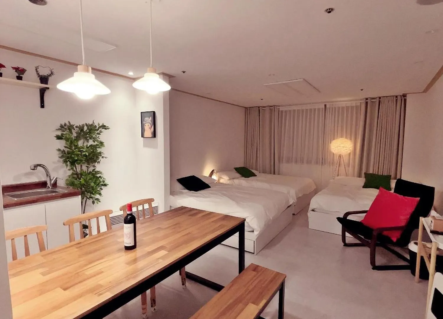 New Open Hongdae Tiger House Apartment Seoul