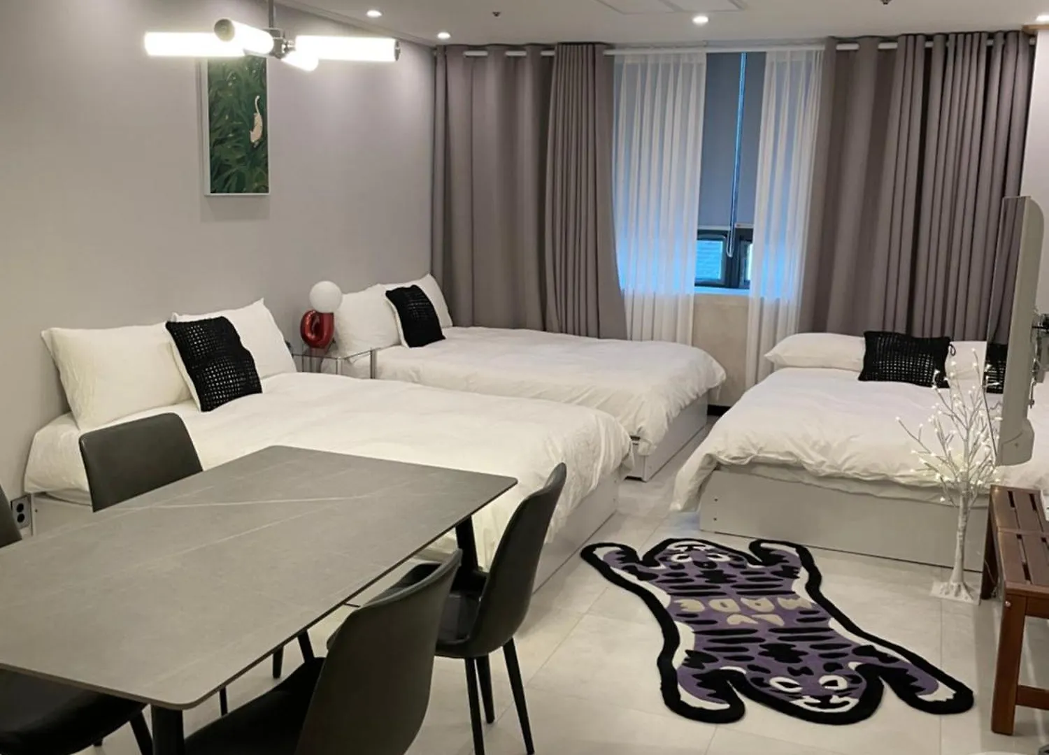 New Open Hongdae Tiger House Apartment Seoul